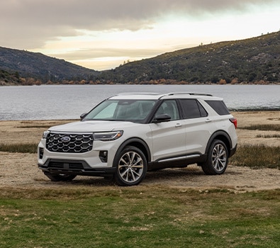 익스플로러 차량 내부 - 포드 코리아