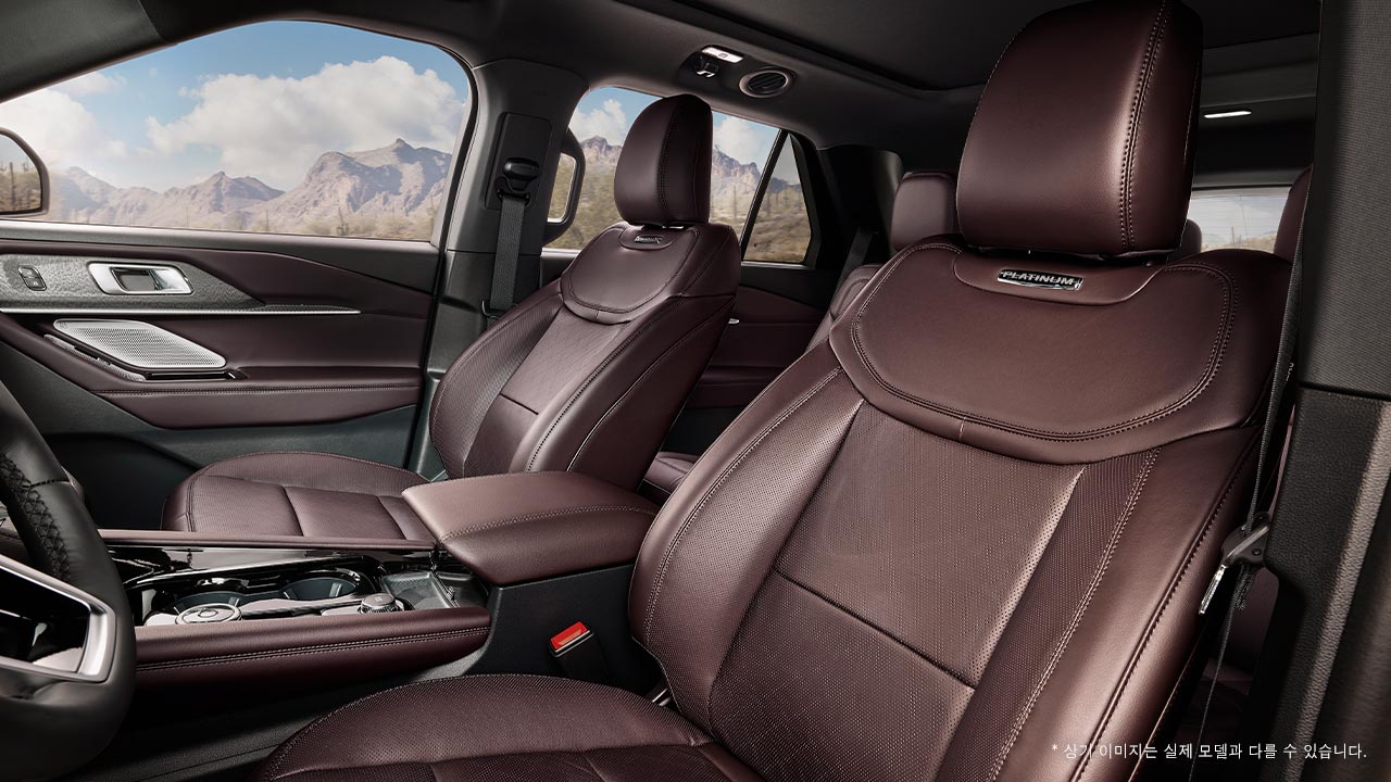 Explorer Gallery Interior 6